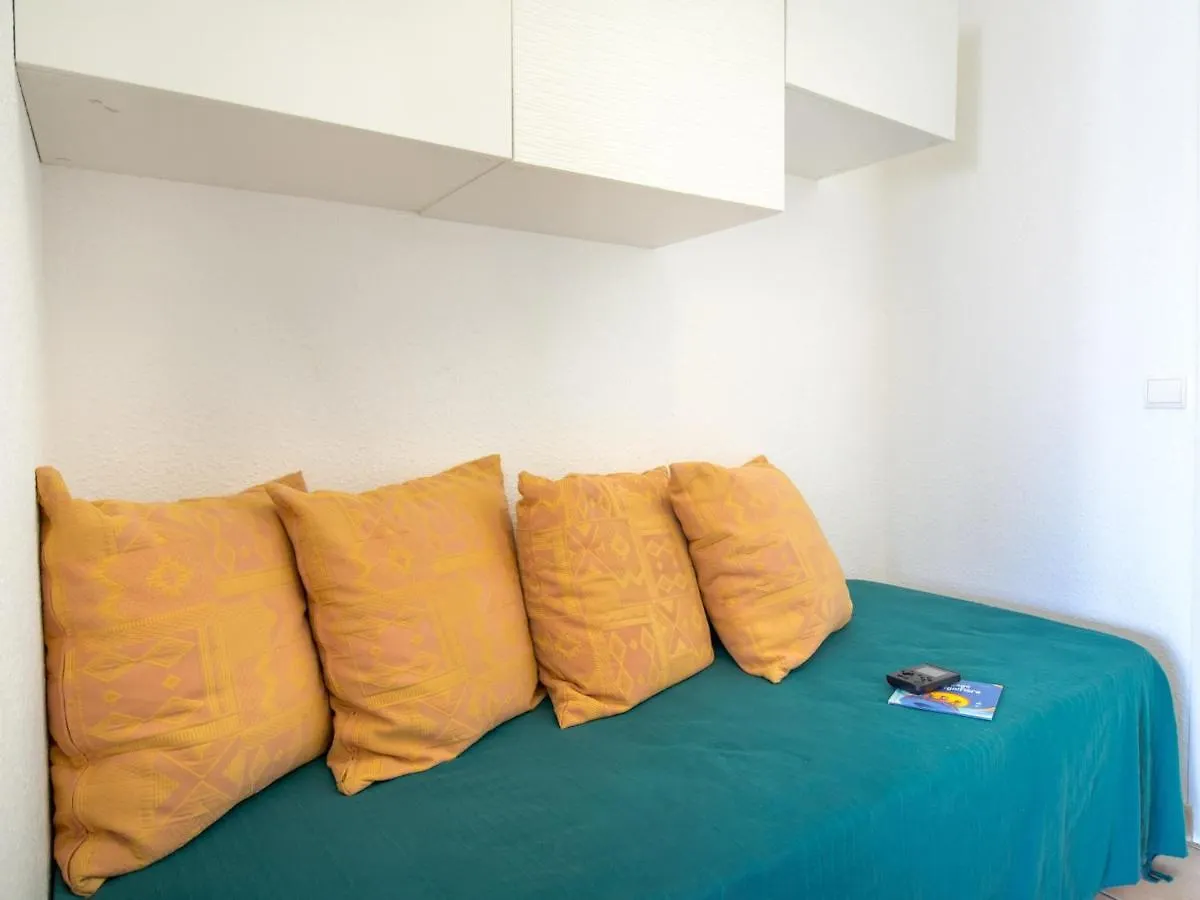 Studio 2/3 Personnes Pres Plage, Climatise, Balcon, Parking, Wifi, Petit-Dejeuner, Saint-Raphael - Fr-1-466A-37 0*, Saint-Raphael (Var)